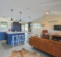 Bed  Breakfast 1 Bedroom Guest House - eAccommodation
