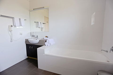 Drovers Motor Inn - eAccommodation 12