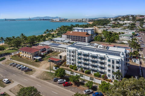 Madison Ocean Breeze Apartments - eAccommodation 3
