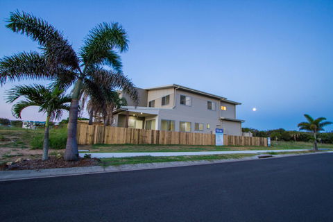 Agnes Sails - eAccommodation 13