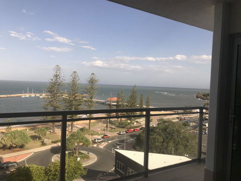 Proximity Waterfront Apartments - eAccommodation 4