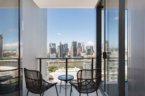Ivy And Eve Apartments By CLLIX - eAccommodation 29