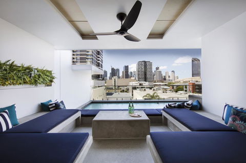 Ivy And Eve Apartments By CLLIX - eAccommodation 5