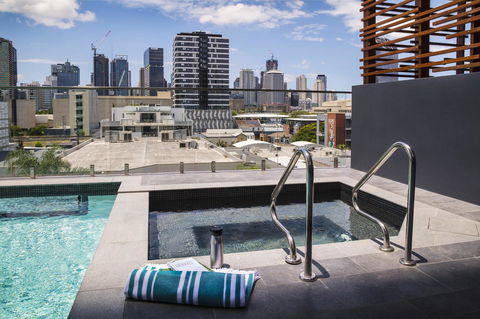 Ivy And Eve Apartments By CLLIX - eAccommodation 12