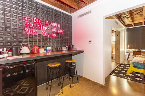 The Pink Hotel Coolangatta - eAccommodation 20