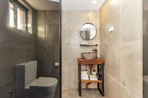 The Pink Hotel Coolangatta - eAccommodation 31