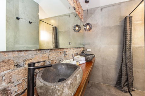 The Pink Hotel Coolangatta - eAccommodation 8