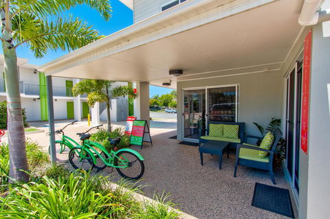 Mackay Oceanside Central Hotel Official - eAccommodation 10