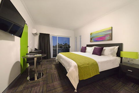 Mackay Oceanside Central Hotel Official - eAccommodation 23