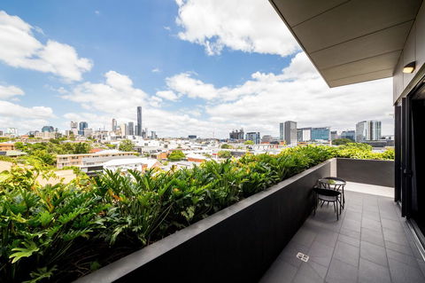 Sage Hotel James Street - eAccommodation 15