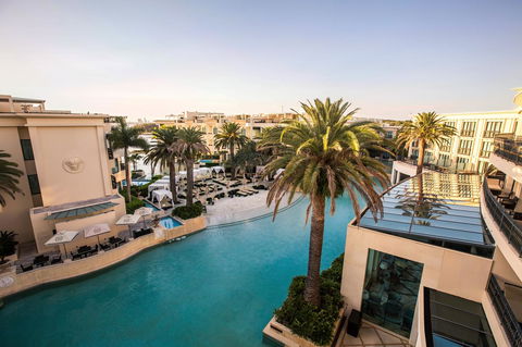 Imperial Hotel Gold Coast - eAccommodation 1