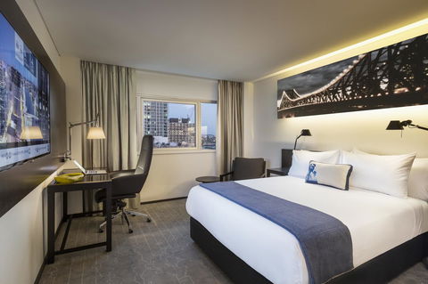 Hyatt Regency Brisbane - eAccommodation 12
