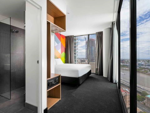 Ibis Styles Brisbane Elizabeth Street - eAccommodation 43