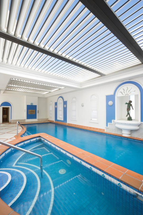 The Phoenician Resort - eAccommodation 13