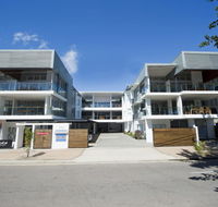 Maggies Beachfront Apt. 2 - eAccommodation