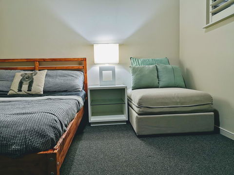 Towers Of Chevron - Private Apartment - eAccommodation 5