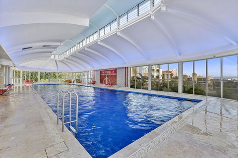 Towers Of Chevron - Private Apartment - eAccommodation 14