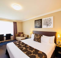 Best Western Plus Ambassador On Ruthven Motor Inn - eAccommodation