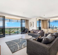 Luxury 3 Bedroom in heart of Broadbeach - eAccommodation