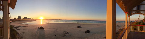 Kirra Surf Apartments - eAccommodation 4