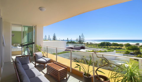 Kirra Surf Apartments - eAccommodation 20