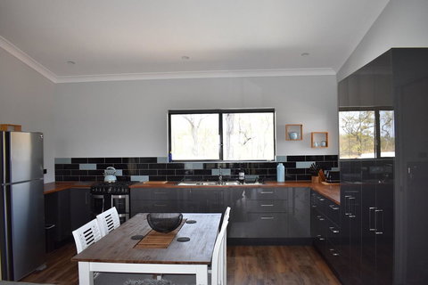 Ironbark House - eAccommodation 31