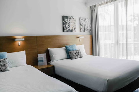 Novotel Cairns Oasis Resort - eAccommodation 25