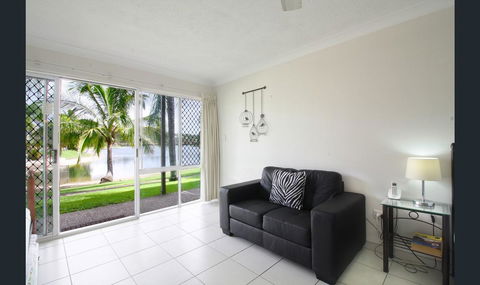 Bay Of Palms - eAccommodation 2