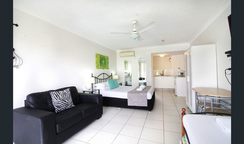 Bay Of Palms - eAccommodation 25