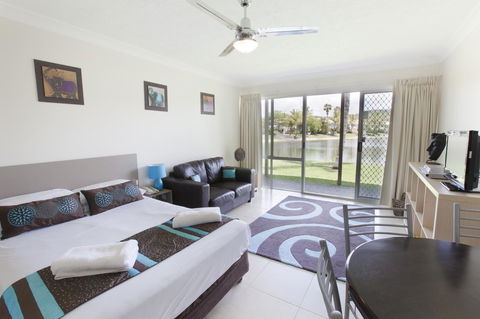 Bay Of Palms - eAccommodation 39
