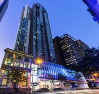 Oaks Charlotte Towers - eAccommodation