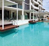 Waters Edge Apartment Cairns - eAccommodation