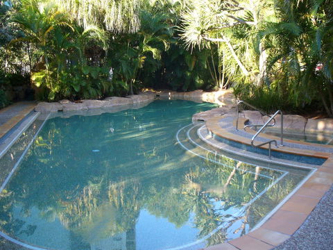 Currumbin Sands On The Beach - eAccommodation 36