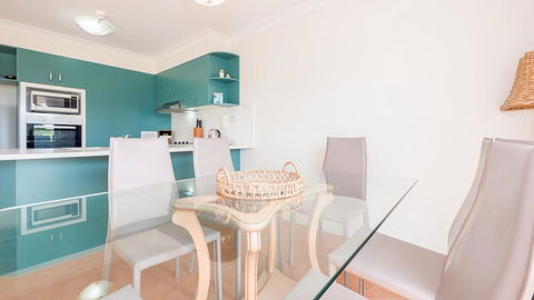 Currumbin Sands On The Beach - eAccommodation 13