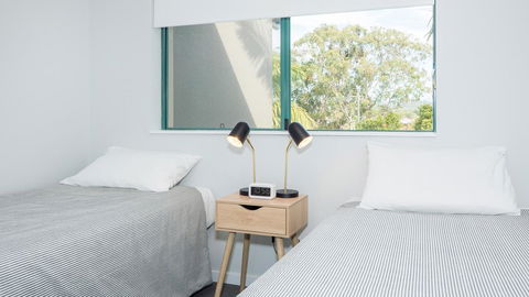 Currumbin Sands On The Beach - eAccommodation 26
