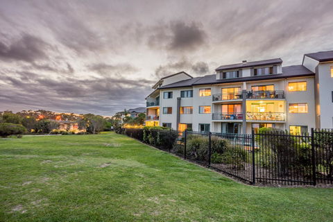 Currumbin Sands On The Beach - eAccommodation 8