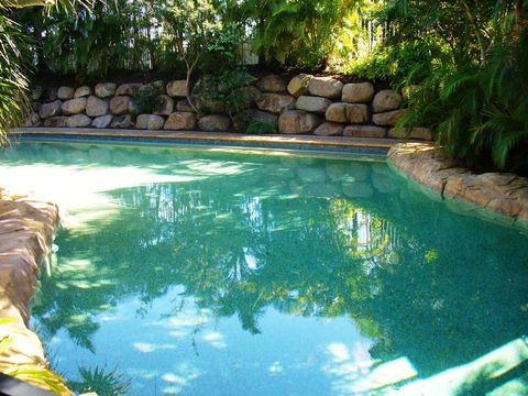 Currumbin Sands On The Beach - eAccommodation 37