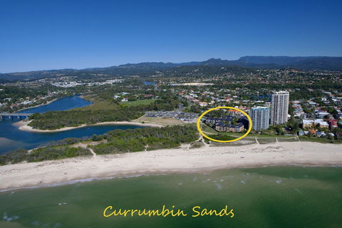 Currumbin Sands On The Beach - eAccommodation 40