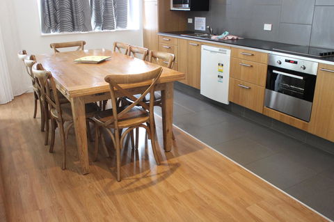 Currumbin Sands On The Beach - eAccommodation 31