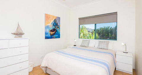 Currumbin Sands On The Beach - eAccommodation 29