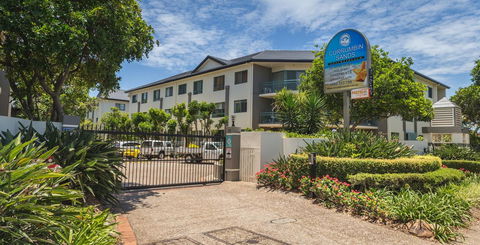 Currumbin Sands On The Beach - eAccommodation 12