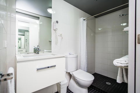 George Williams Hotel - eAccommodation 43