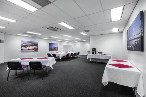 George Williams Hotel - eAccommodation 40