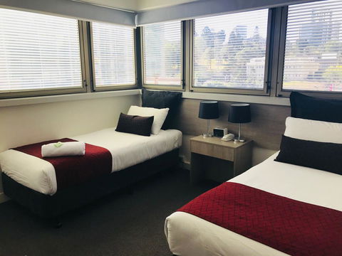 George Williams Hotel - eAccommodation 14
