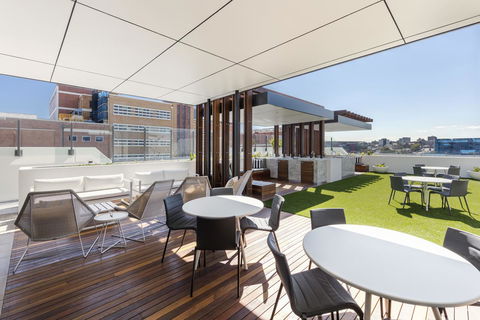 The Milton Brisbane - eAccommodation 13