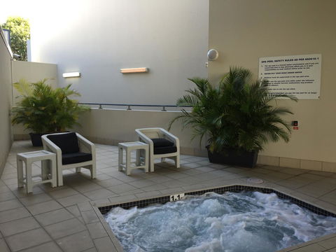 Tribeca Apartments - eAccommodation 17