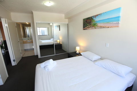 Tribeca Apartments - eAccommodation 9