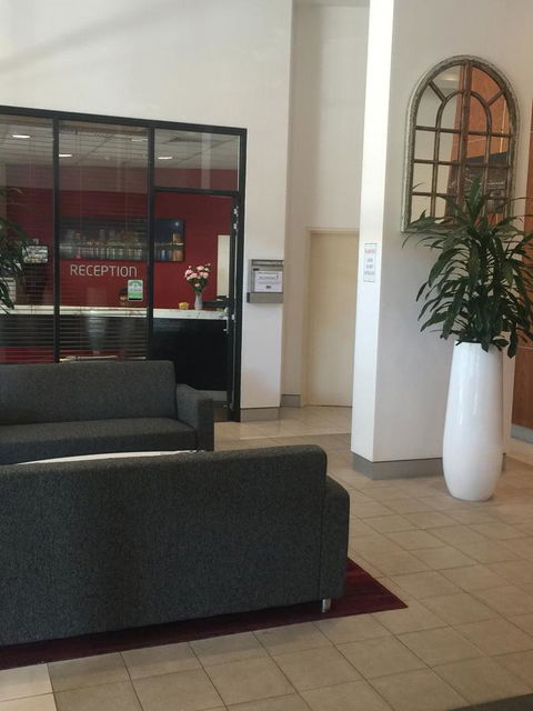 Tribeca Apartments - eAccommodation 16