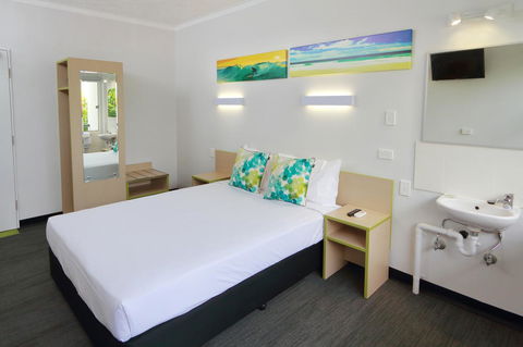 Palm Beach Hotel - eAccommodation 2