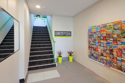 Palm Beach Hotel - eAccommodation 27